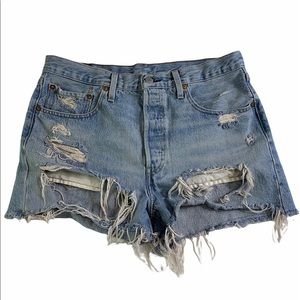 Levis 501 Distressed jean denim shorts button fly